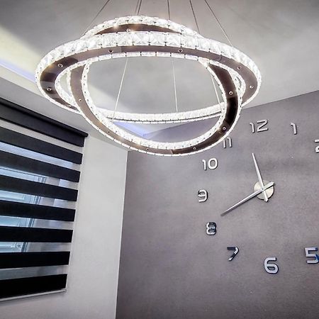 Deluxe Apartment F & M Tucepi Luaran gambar