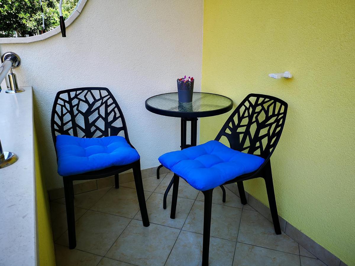 Deluxe Apartment F & M Tucepi Luaran gambar