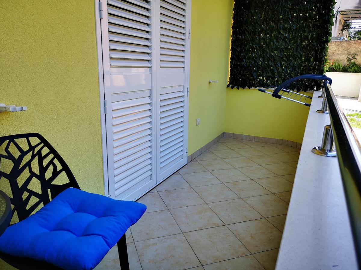 Deluxe Apartment F & M Tucepi Luaran gambar