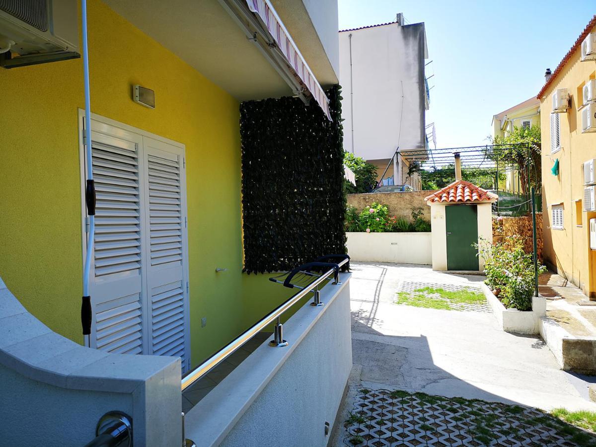 Deluxe Apartment F & M Tucepi Luaran gambar