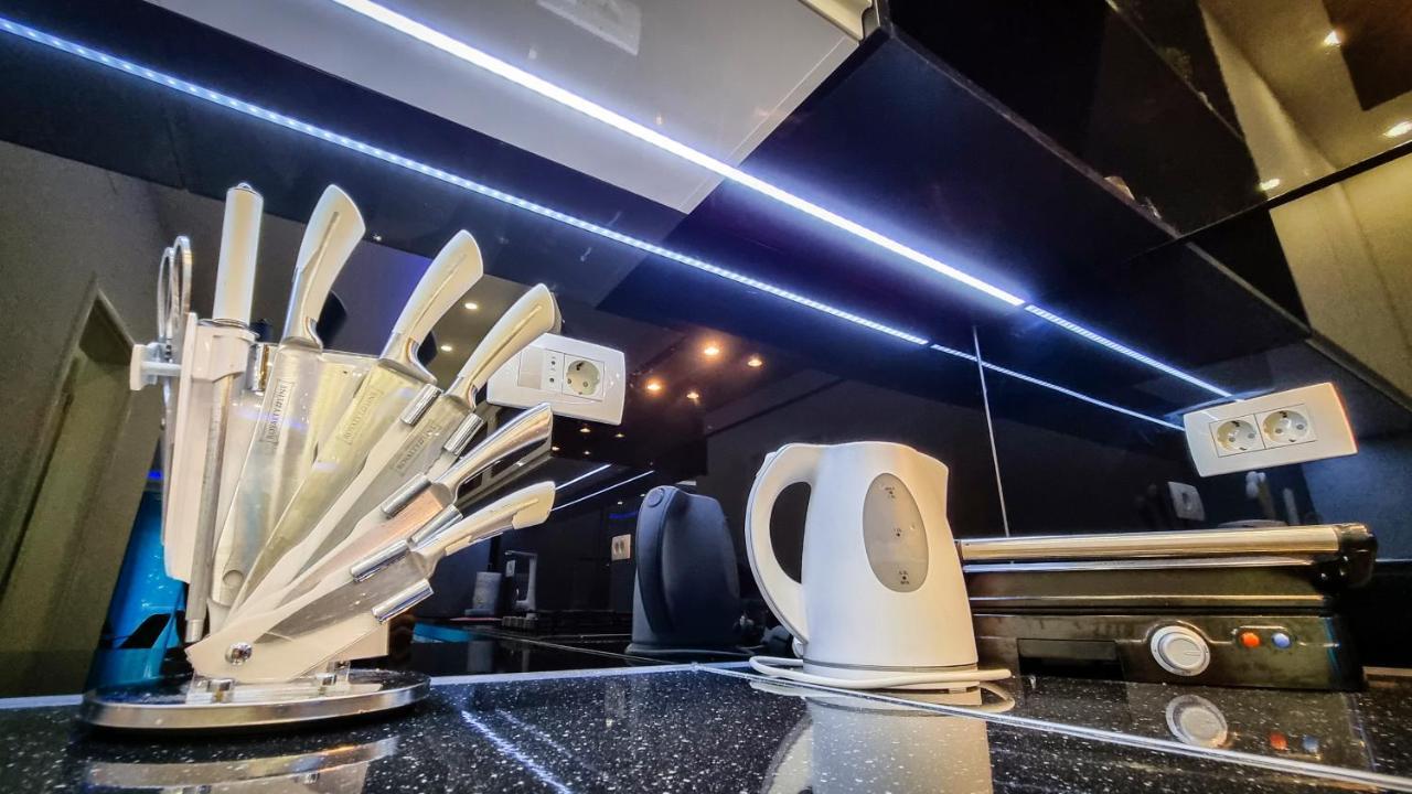 Deluxe Apartment F & M Tucepi Luaran gambar