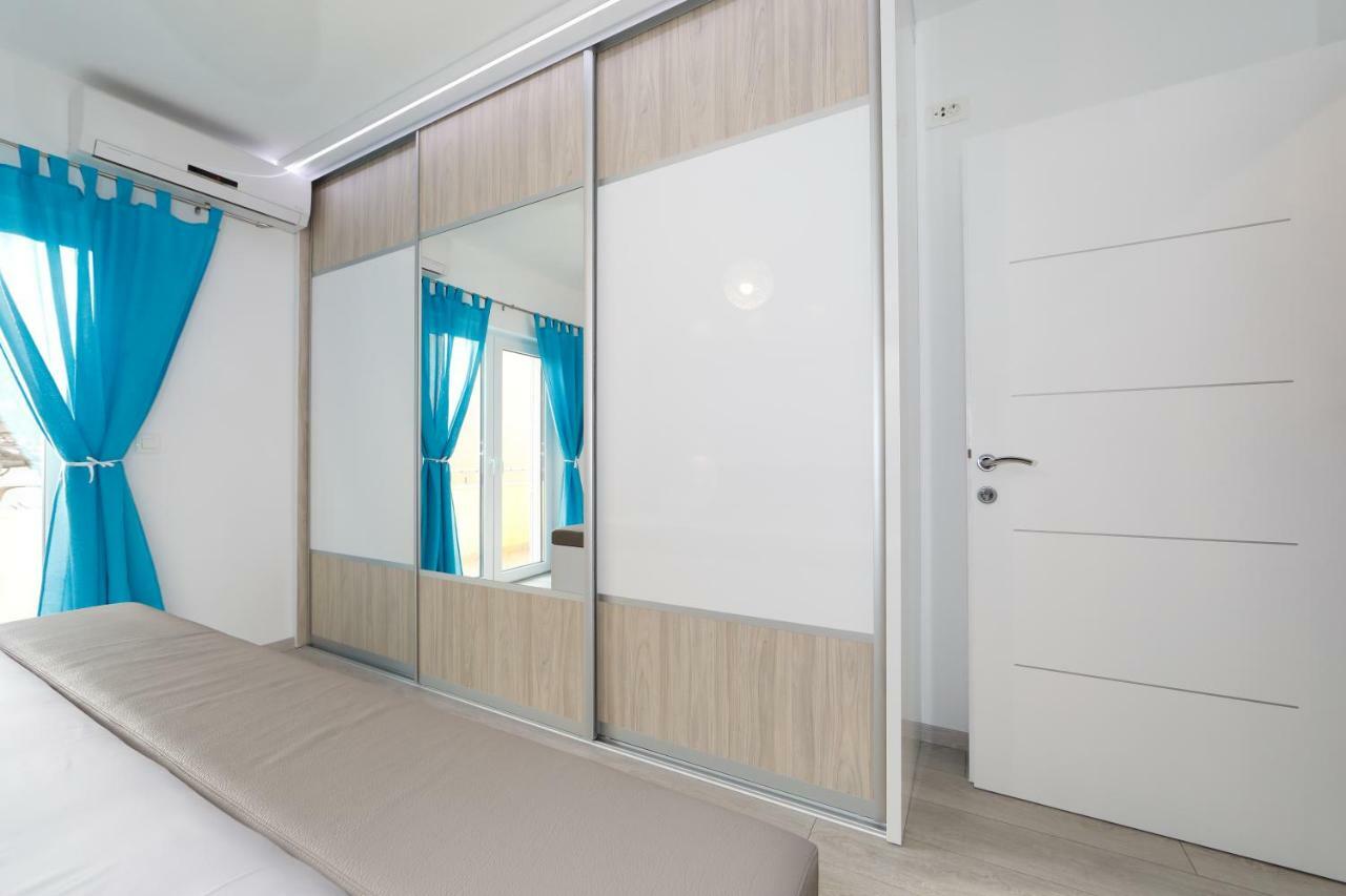 Deluxe Apartment F & M Tucepi Luaran gambar